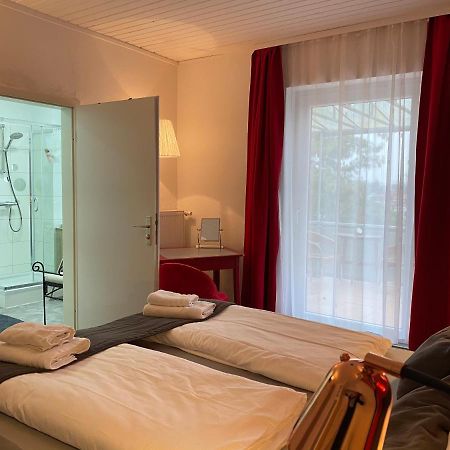 Boutique Hotel Krone - "Weser Perle" Бремен Екстериор снимка