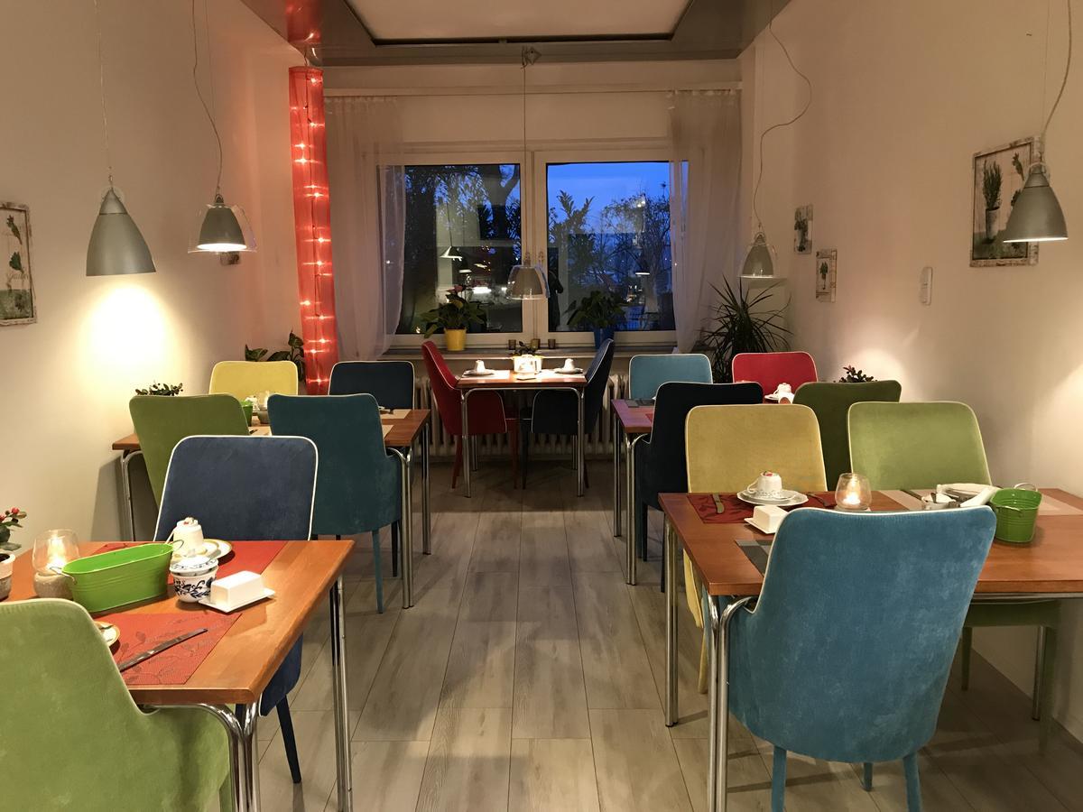 Boutique Hotel Krone - "Weser Perle" Бремен Екстериор снимка