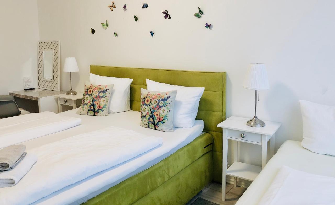 Boutique Hotel Krone - "Weser Perle" Бремен Екстериор снимка