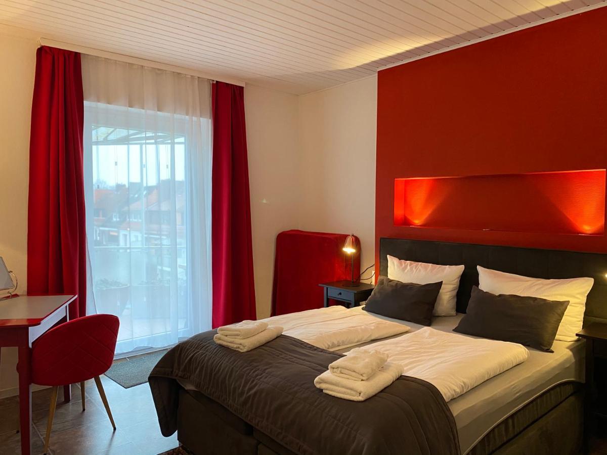 Boutique Hotel Krone - "Weser Perle" Бремен Екстериор снимка